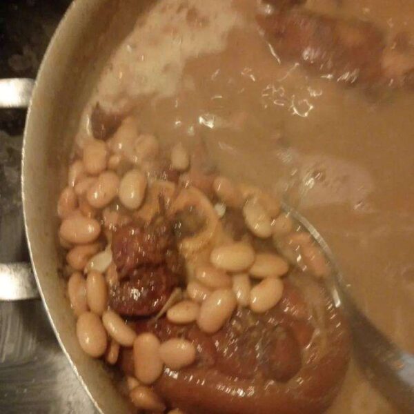 Pinto Beans (Ham Hock Seasoned)